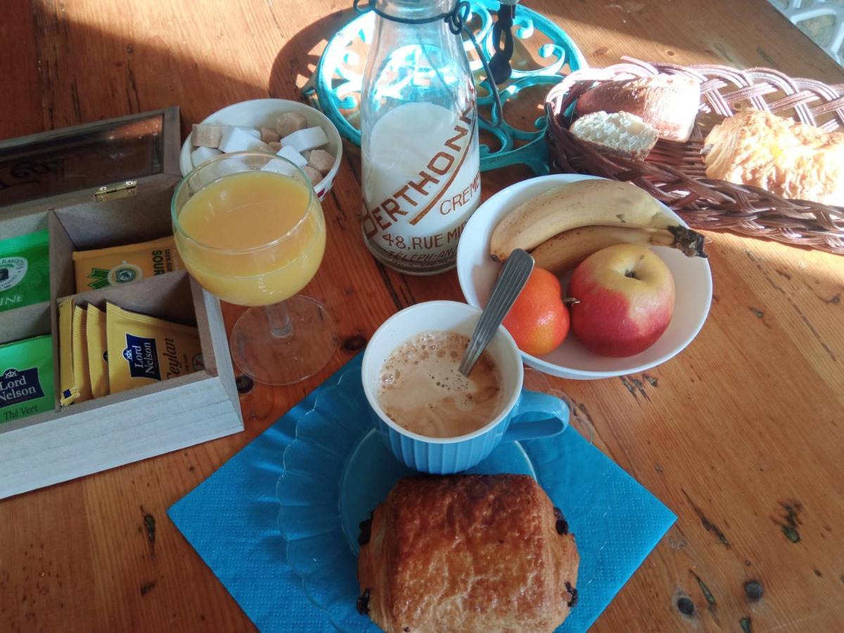 Bed and Breakfast Mysaintaubin Exterior foto